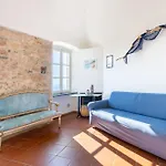 Hostdomus - Luce Di Verezzi Апартаменты Борджо-Верецци