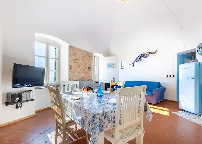 Hostdomus - Luce Di Verezzi Apartmán *